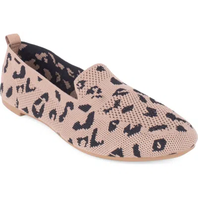 Tahari Natalia Loafer In Pink