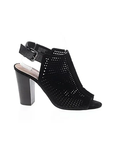Pre-owned Tahari Sandals In Black