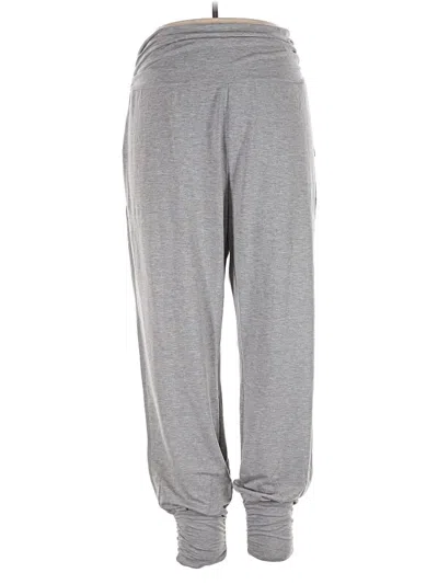 Pre-owned Tahari Sweatpants In Gray