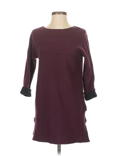 Pre-owned Tahari Sweatshirt In Burgundy