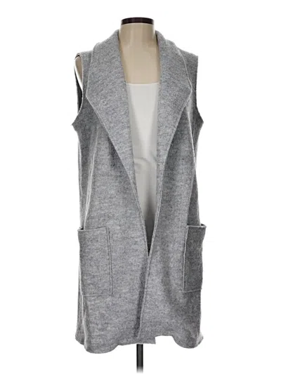 Pre-owned Tahari Vest In Gray