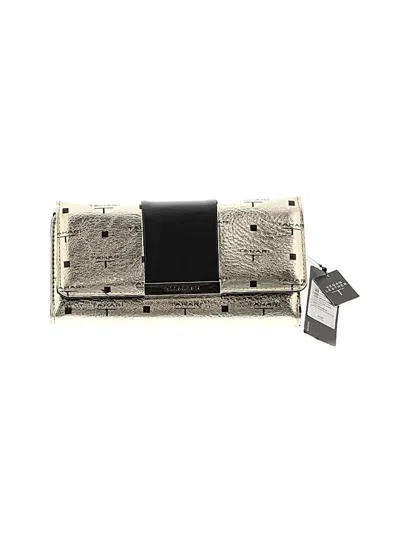 Tahari Wallet In Gold