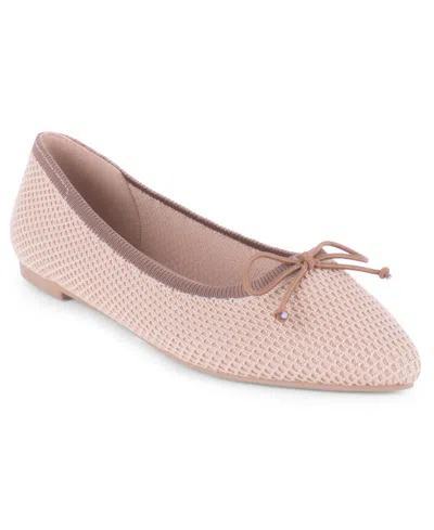 Tahari Bogota Pointed Toe Flat In Neutral