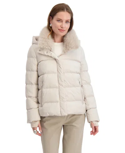TAHARI TAHARI WOMEN'S SHORT QUILTED PUFFER JACKET WITH FAUX FUR COLLAR & DETACHABLE HOOD