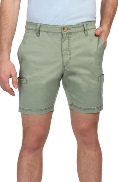 Tailorbyrd Welt Cargo Pocket Shorts In Green