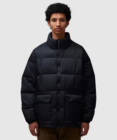Taion Mountain Packable Volume Down Jacket In Black