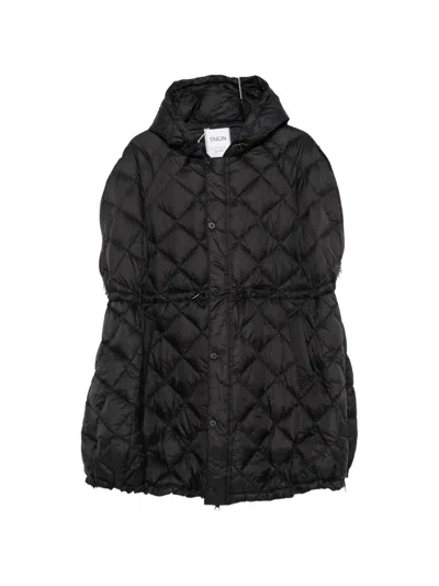 Taion Quilted Hooded Coat In Black