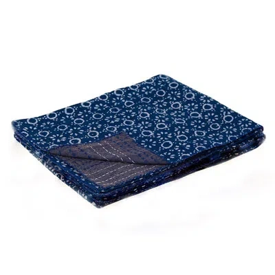 Taj Hotel Kantha Handmade Cotton Throw In Blue;white