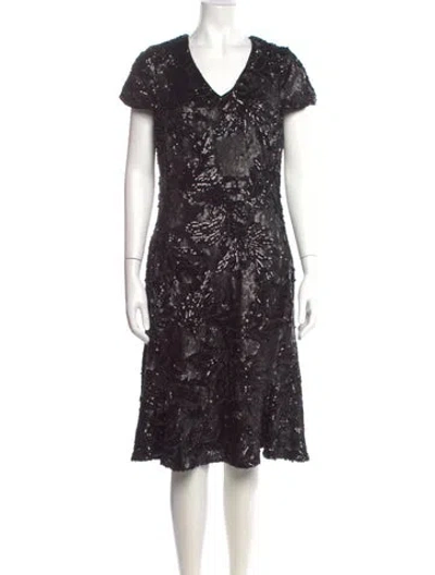 Pre-owned Talbot Runhof V-neck Knee-length Dress In Gray