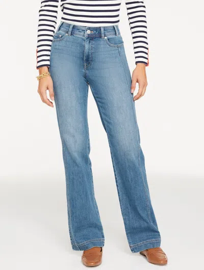 Talbots Plus Petite - Boot Leg Jeans - Treadwell Wash - 18  In Blue