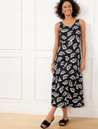 Talbots Plus Petite - Sleeveless Jersey Maxi Dress - Tossed Fronds - Black/white - 3x  In Black,white