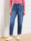 Talbots Petite - Relaxed Tapered Barrel Leg Jeans - Quinn Wash - 10  In Quinn Wash