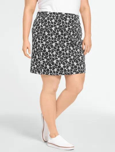 Talbots Plus Size - Sunny Floral Jacquard Skort - Black/white - 1x  In Multi