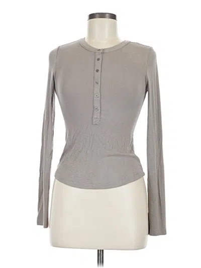 Pre-owned Talula Long Sleeve Top Gray Keyhole Neckline Tops
