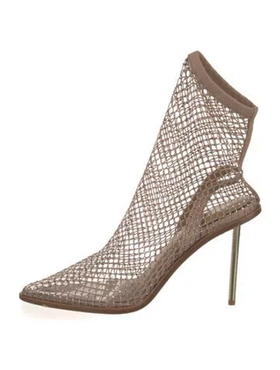 Pre-owned Tamara Mellon Mesh Patterned Pumps In Neutral