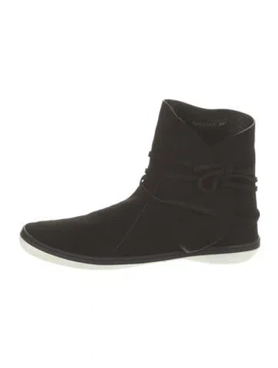 Pre-owned Tamara Mellon Suede Lace-up Boots In Black