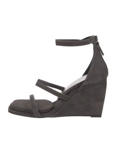 Pre-owned Tamara Mellon Suede Sandals In Grey