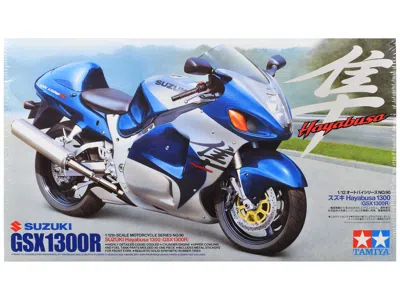 Tamiya Model Kit Suzuki Gsx1300r Hayabusa Motorcycle 1/12 Scale Model By