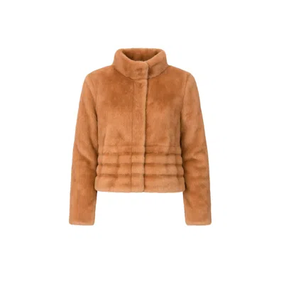 Tantra Spain Sl Women's Brown Synthetic Fur Jacket With Clip Fastening And Side Pockets.