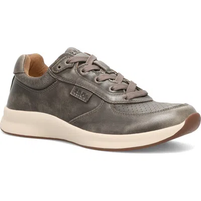 Taos Delta Leather Sneaker In Gray
