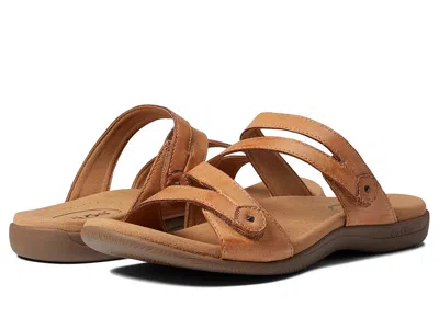 Taos Footwear Double U In Brown