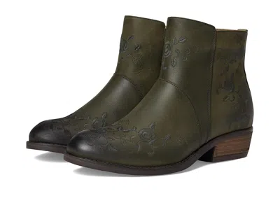 Taos Footwear Privilege 2 In Green