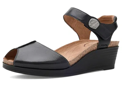 Taos Footwear Promise Women's Wedge Shoes Black: 10 M