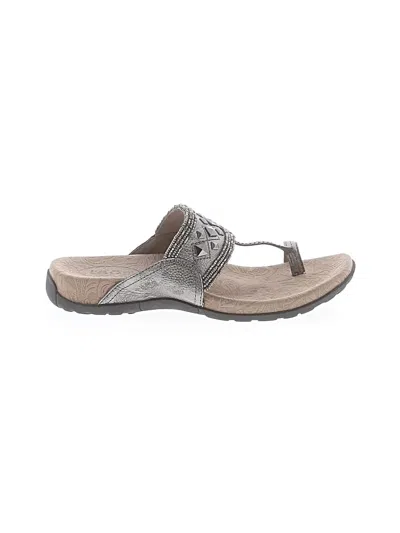 Pre-owned Taos Sandals In Gray