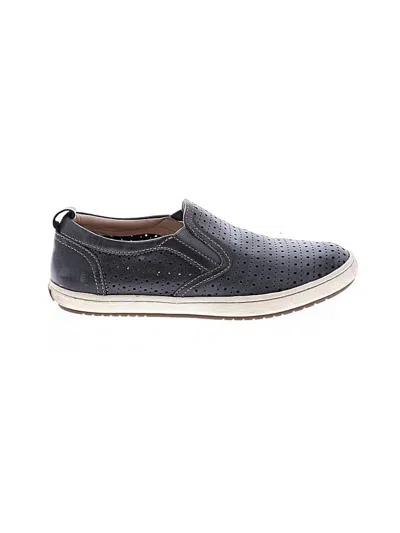Pre-owned Taos Sneakers In Gray