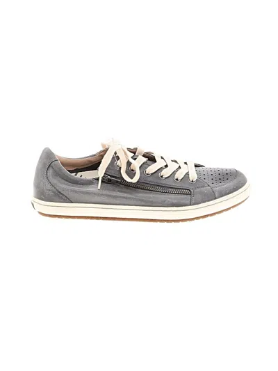 Pre-owned Taos Sneakers In Gray