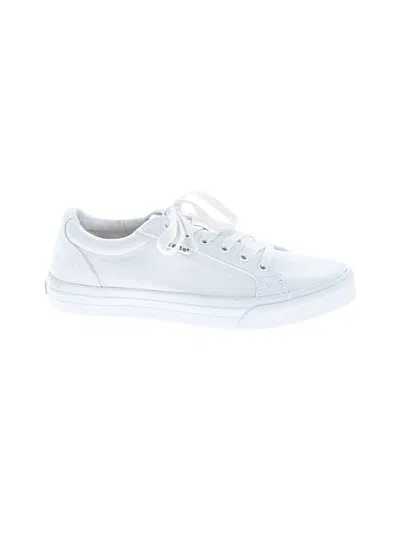 Pre-owned Taos Sneakers In White