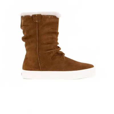 Taos Women's Cozy Chic Boot In Chestnut In Brown