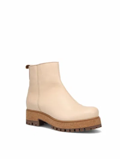Taos Women's Downtown Boots In Ivory In Neutral