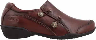 Taos Women's Encore Flat Shoes In Brunette In Brown