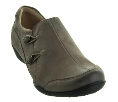 Taos Women's Encore Slip-on Shoes In Taupe Oiled In Multi