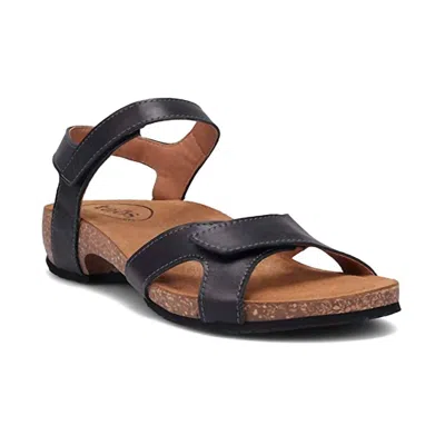 Taos Women's Locke Sandals In Black