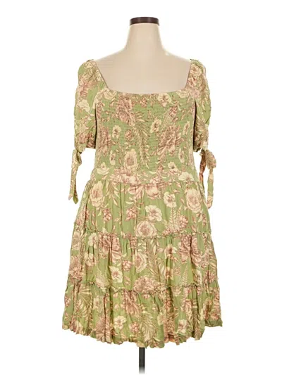 Pre-owned Target Casual Dress In Green