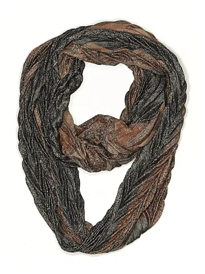 Pre-owned Target Scarf In Gold