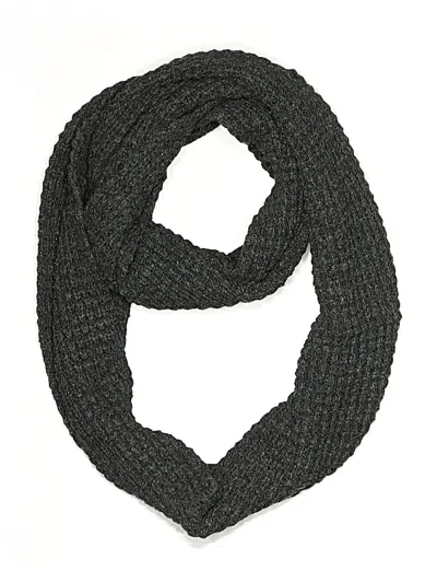 Pre-owned Target Scarf In Gray
