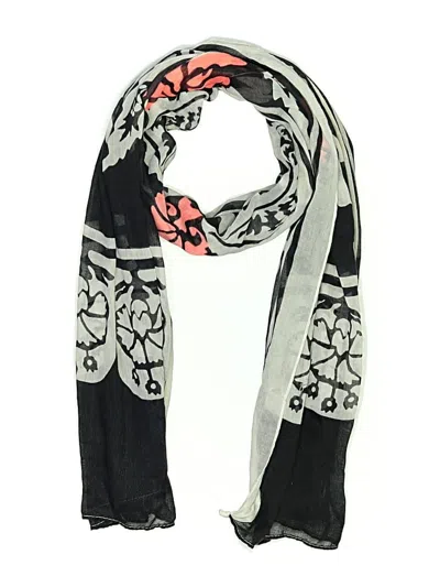 Pre-owned Target Scarf In Gray