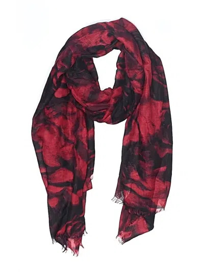 Pre-owned Target Scarf In Red