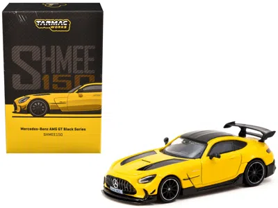 Tarmac Works Mercedes-benz Amg Gt Black Series "shmee150" Yellow With Black Stripes And Top "global64" Series 1/6