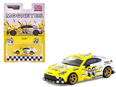 Tarmac Works Toyota Gr86 Rhd (right Hand Drive) "mooneyes" White With Yellow Flames And Graphics "global64" Serie In Multi