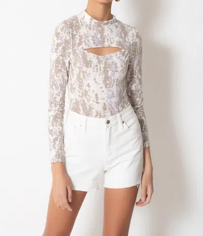 Tart Collections Johnnie Top In Mushroom Tie Dye In Gray