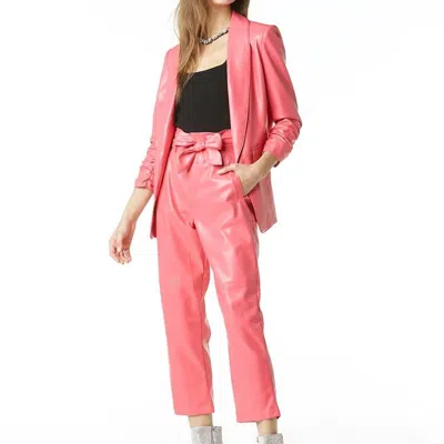 Tart Collections Kia Blazer In Pink