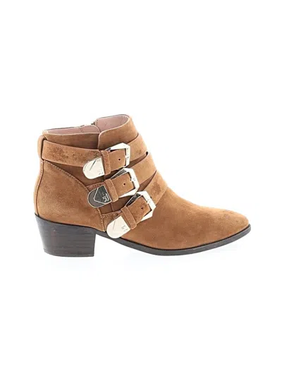 Pre-owned Taryn Rose Ankle Boots In Tan
