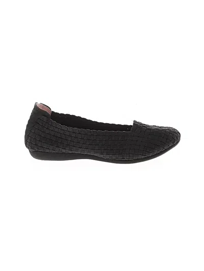 Pre-owned Taryn Rose Flats In Black