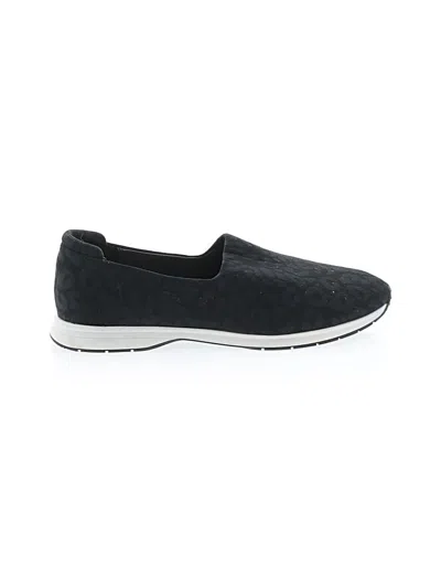 Pre-owned Taryn Rose Flats In Black