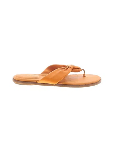 Pre-owned Taryn Rose Flip Flops In Tan