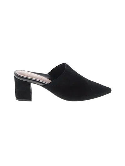 Pre-owned Taryn Rose Mule/clog In Black